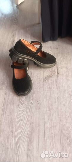 Туфли для девочки школьные 33 размер