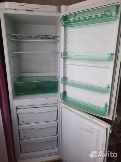 Холодильник electrofrost