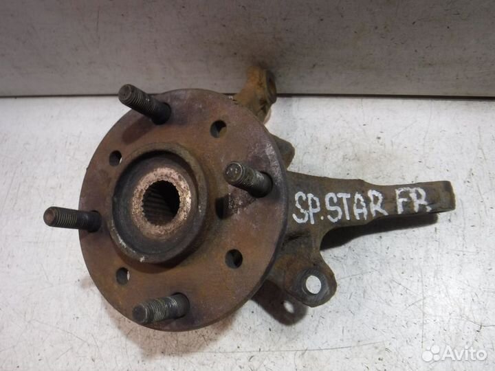 Кулак передний правый Mitsubishi Space Star