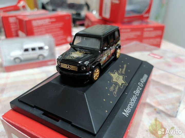 Модель автомобиля масштаб 1.87