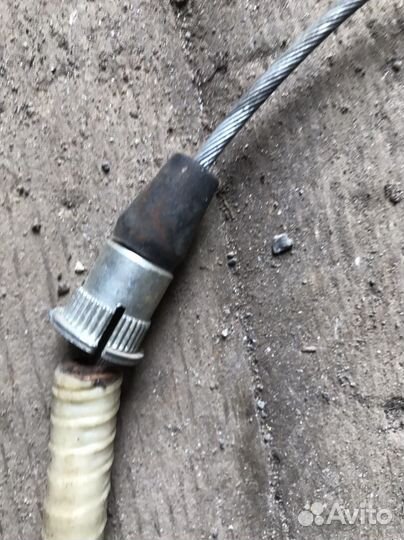 Трос ручника ваз 2107
