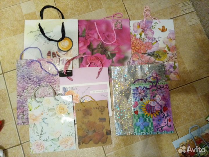 Пакеты подарочные