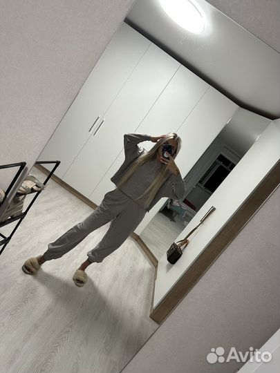 Спортивный костюм