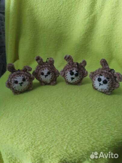 Вязаные брелки ручной работы