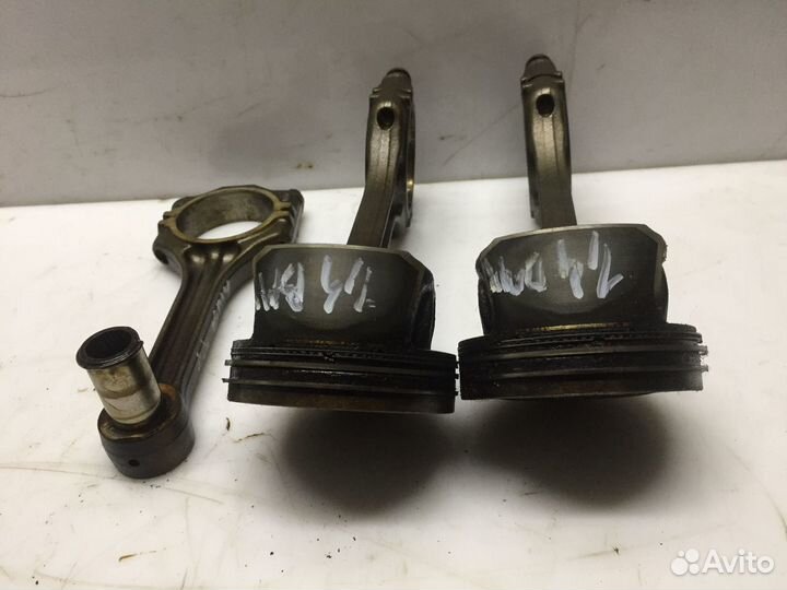 Поршень Tiguan 1.4 в сборе оригинал бу