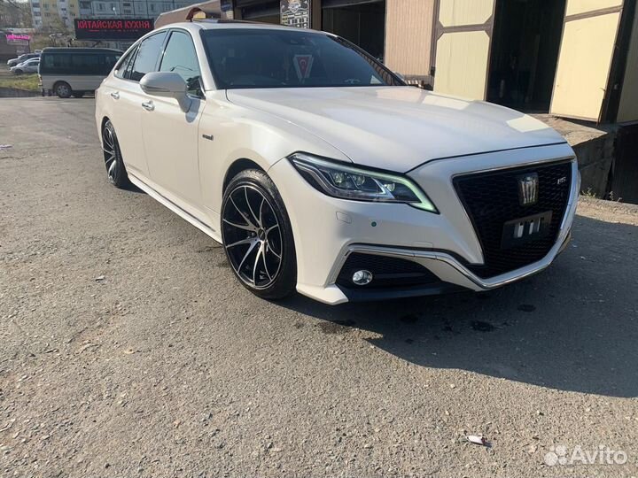 Toyota Crown 2.5 CVT, 2018, 110 000 км