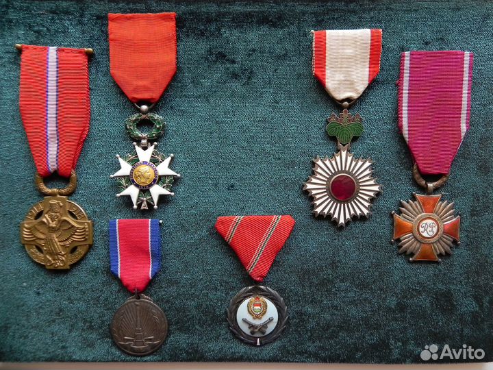 Коллекция иностранных наград