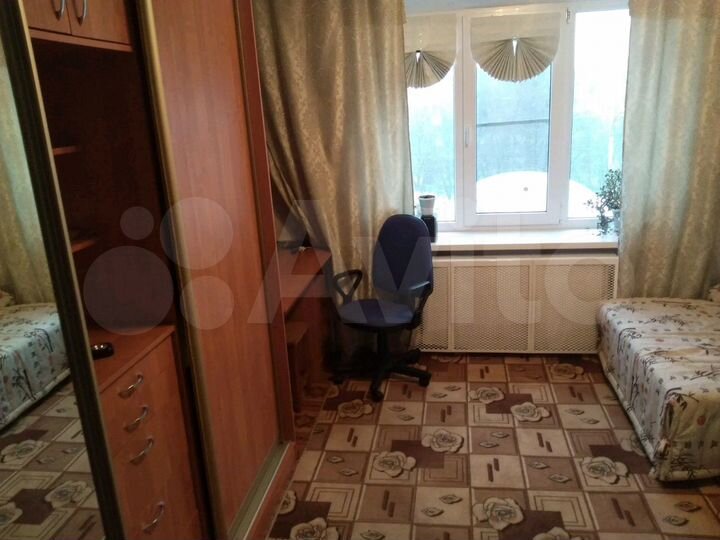 Комната 18 м² в 4-к., 4/5 эт.