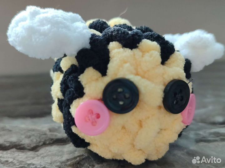 Пчёлки вязаные