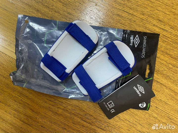 Щитки футбольные Umbro, Larsen новые, цены разные