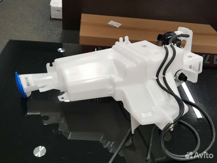 Бачок омывателя Kia Sportage 4