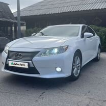 Lexus ES 2.5 AT, 2013, 142 000 км, с пробегом, цена 2 222 800 руб.