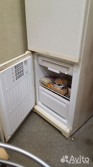 Холодильник бу