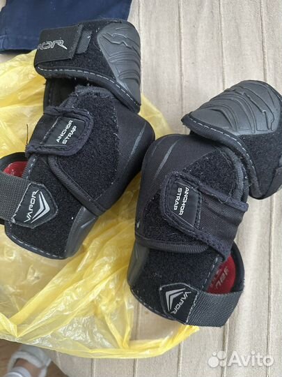 Налокотники, нагрудник, шорты bauer