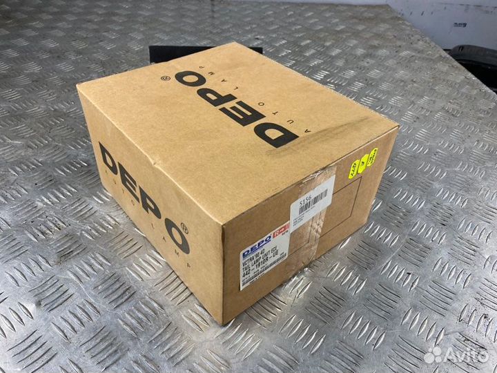 Стоп-сигнал задний правый Opel Vectra