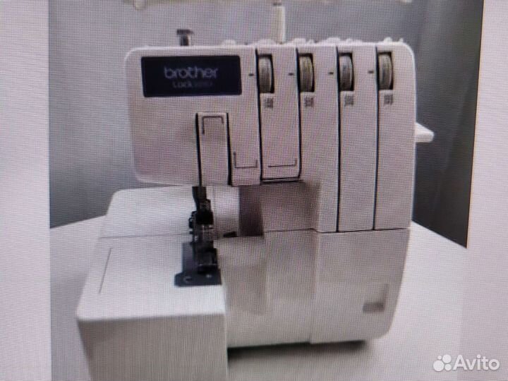 Оверлок Brother 929D
