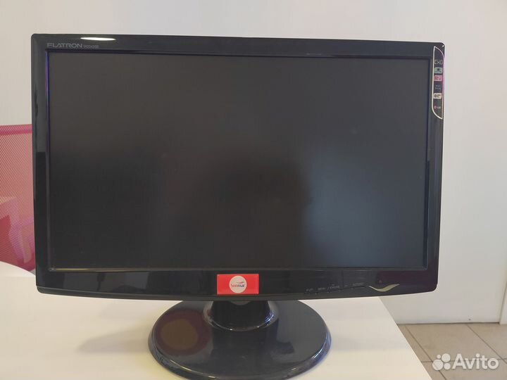 Монитор LG flatron W2043SE 20 дюймов