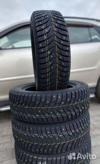 Kumho WinterCraft Ice WI31 225/50 R18 99T