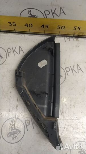 Боковая накладка торпеды Renault Megane 2