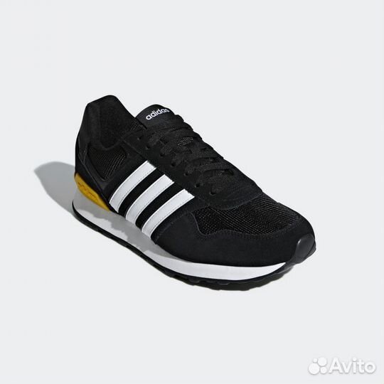 Adidas cheap 10k black