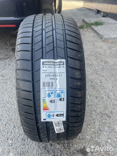 Bridgestone Turanza T005 225/45 R17 94W