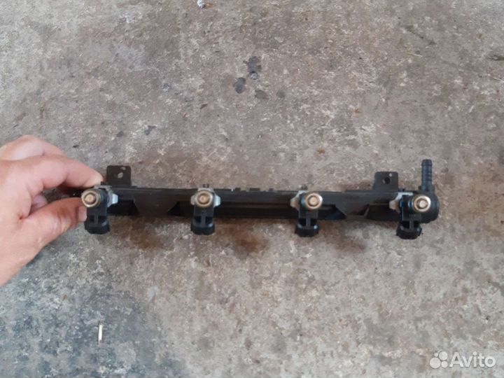 Форсунки Volkswagen polo седан 5