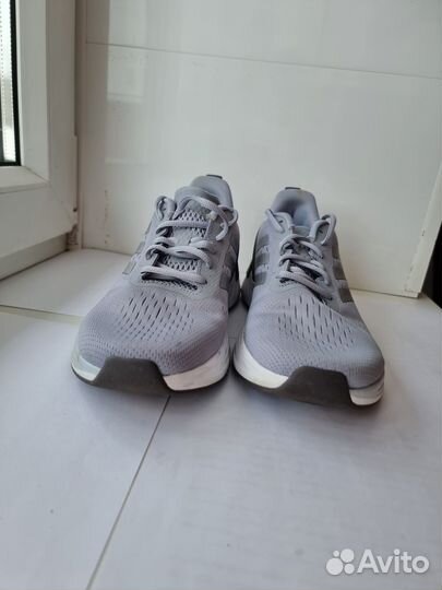 Кроссовки мужские Adidas 40 размер