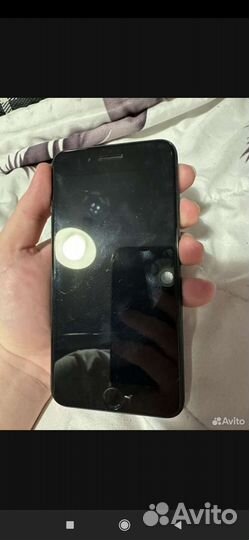 Телефон iPhone 7 plus