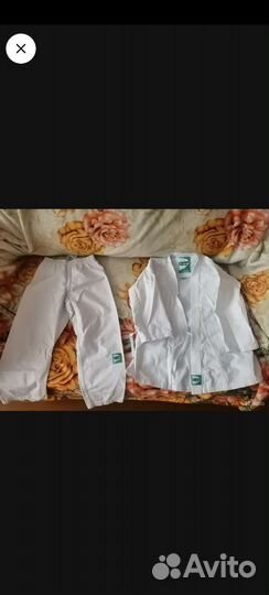 Кимоно с поясом и штанами, перчатки