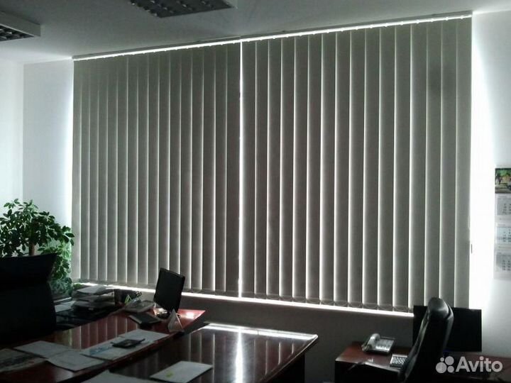 Жалюзи вертикальные Блэкаут 100 затемнение