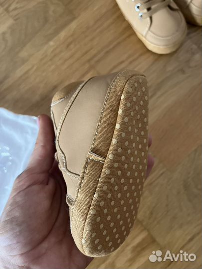 Одежда и обувь для двойни