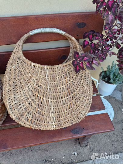 Корзина плетеная