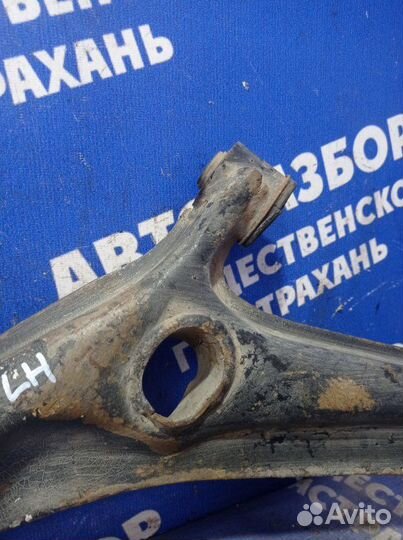 Передний левый рычаг Honda Domani седан D15B 1998