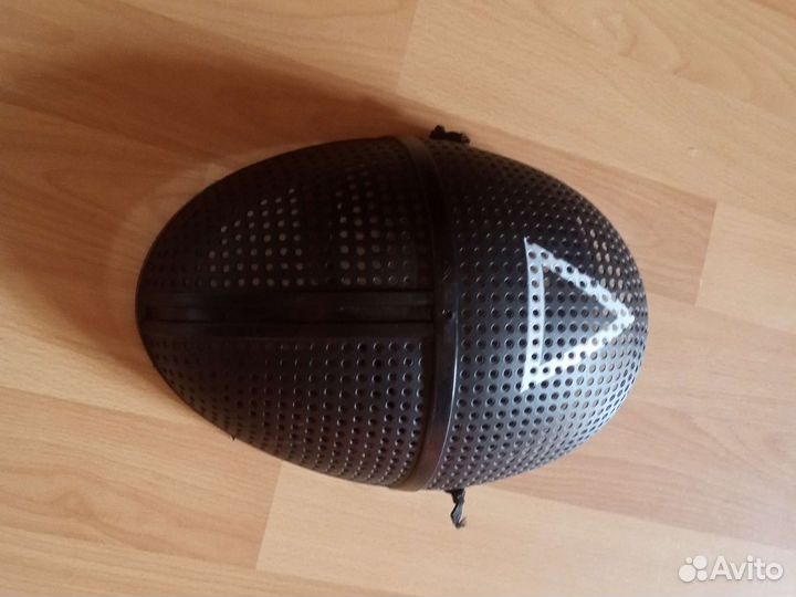 Маска из игры в кальмара