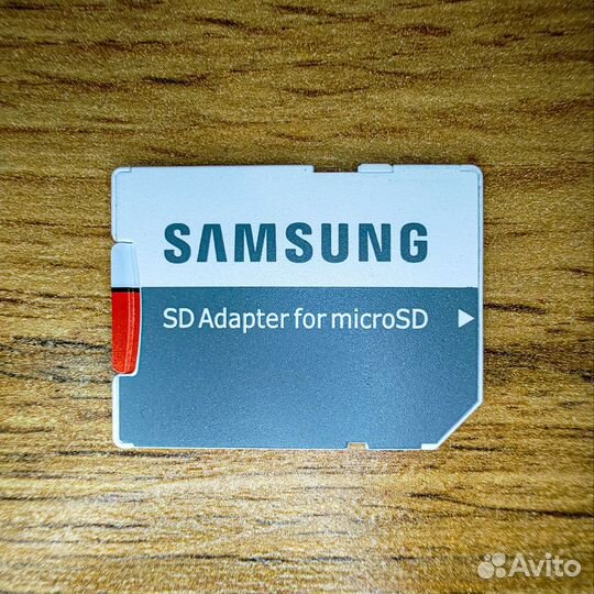 Карта памяти MicroSD
