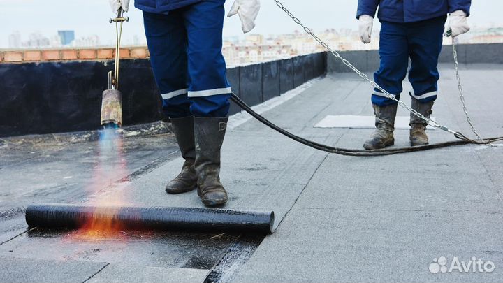 Кровельщики по наплавляемой битумной кровле