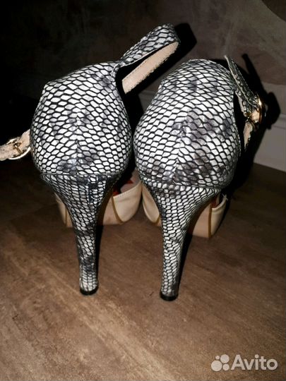 Босоножки туфли