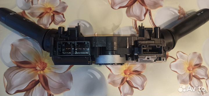 Блок подрулевых переключателей Тойота Королла Филд