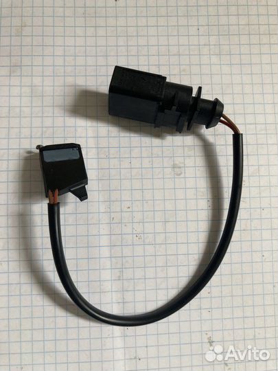 Микровыключатель капота Audi 4H0 953 236