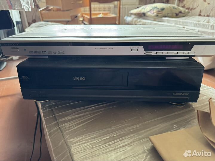 Видеомагнитофон