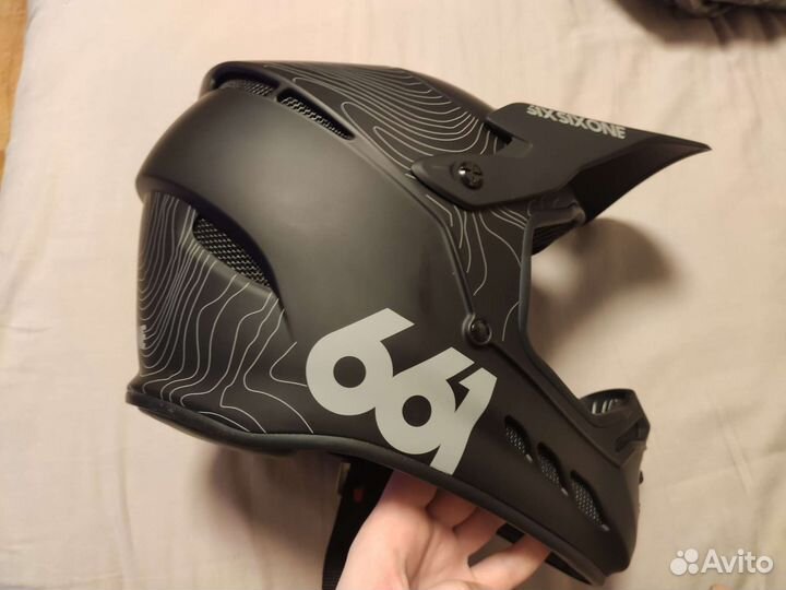 Шлем sixsixone 661