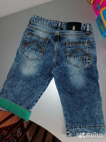 Шорты джинсовые на мальчика 8-10 лет