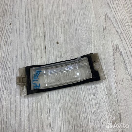 Подсветка номера фонарь LADA largus ларгус