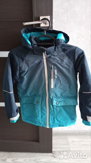 Куртка демисезонная на мальчика 7-8 лет