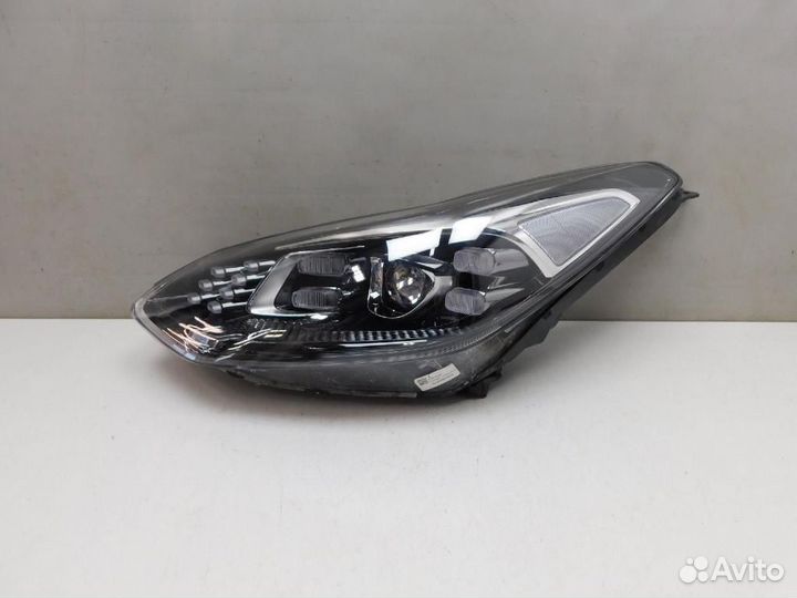 Фара левая Kia Sportage