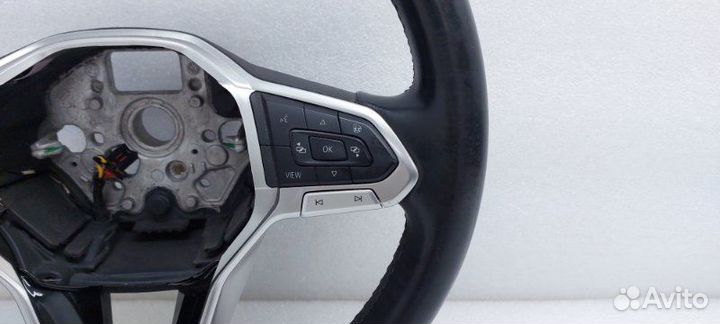 Б/У Руль Состояние хорошее, оригинал. Потёртости