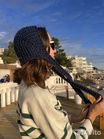 Чепчик вязанный синий