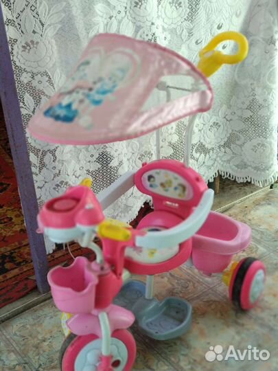 Стоит без дела