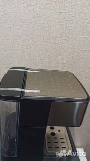 Кофеварка рожковая Rondell RDE-1106