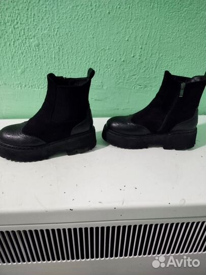 Полусапожки женские 37 размера